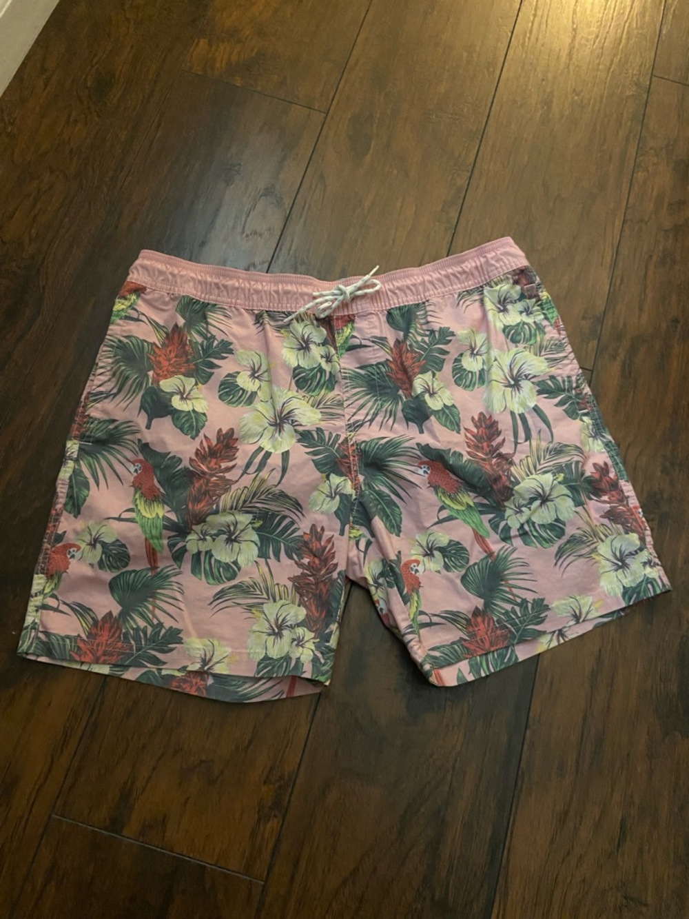 Goodfellow & Co Men’s Tropical Swim Trunks Size L